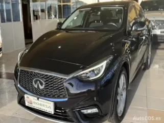 Infiniti Q30